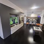 Apartment Meadow Brasov