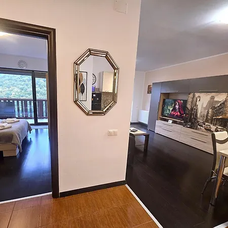 Meadow Apartment